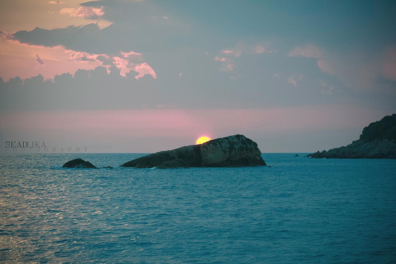 Sunset Old Town Bed and Breakfast Ulcinj Exteriör bild